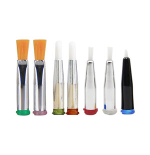 brush dispensing tips