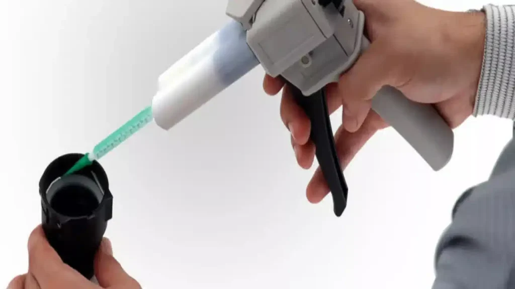 Small Dual Cartridge Connected to Dispensing Gun and Static-Mixer